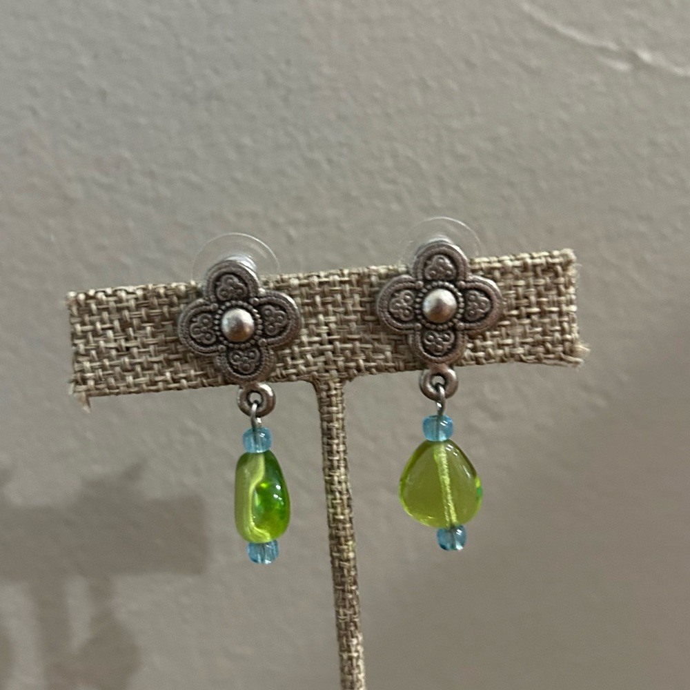 Floral Stud Green Beaded Earrings